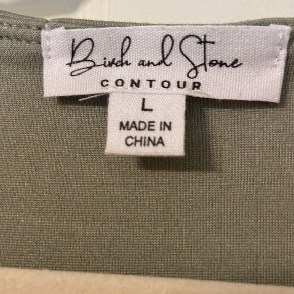 ❌sold❌NWT Birch and Stone Contour Dress - Picture 6 of 8